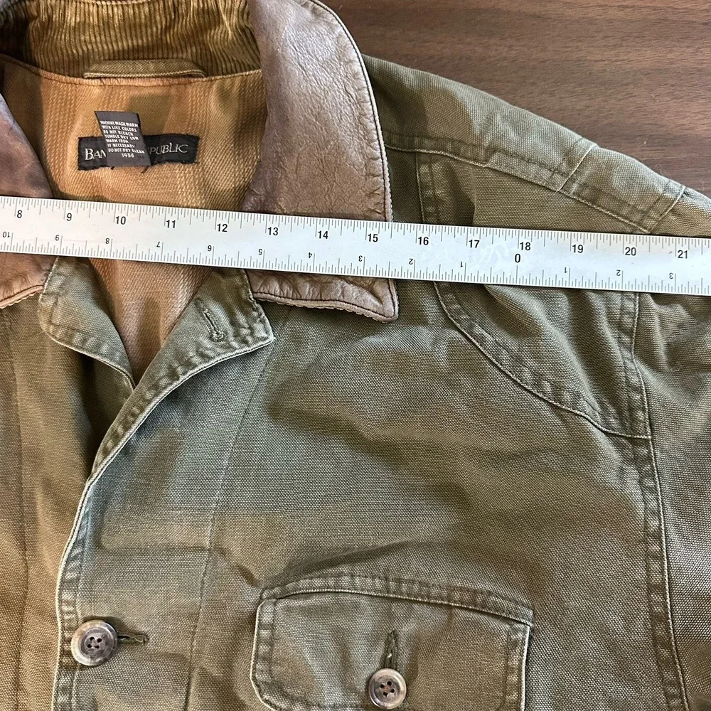 Banana Republic‎ VTG Army Green Leather Collar Distressed Jacket Mens M Read